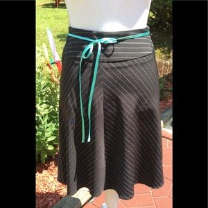 Black straight skirt with stripes